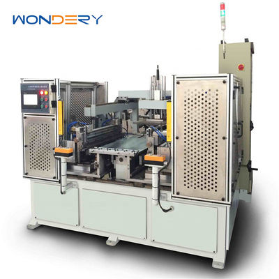 खरीदें मध्यम आकार का रेडिएटर कोर बिल्डर मशीन, प्रति कोर 3.5 मिनट और 3 साल की वारंटी के साथ ऑनलाइन निर्माण