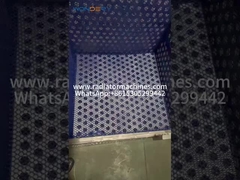 एक वैक्यूम इम्प्रिनेशन मशीन में छिद्रित भागों को कैसे लोड किया जाता है